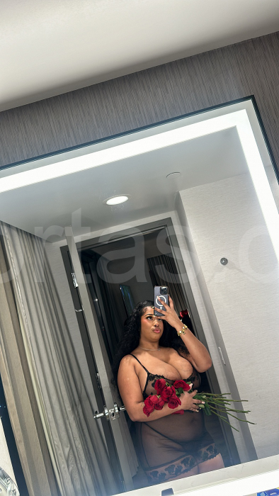 Kirah escort photos – Detroit