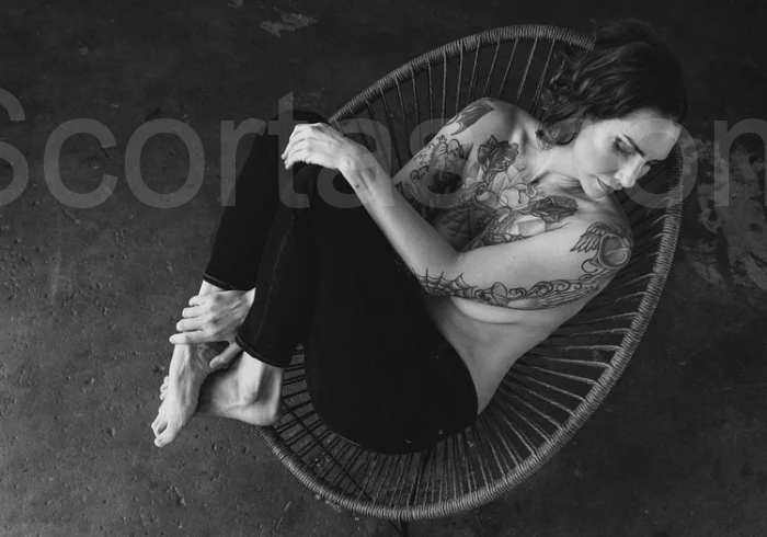 Shamanatrix Ms. Monday Jones escort photos – Oregon