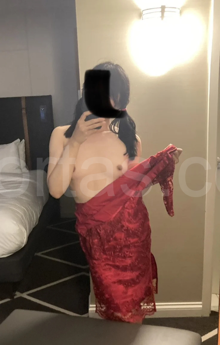 Ophelia Zin escort photos – Massachusetts