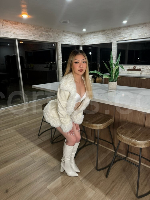 LavishBling escort photos – Downtown, Los Angeles