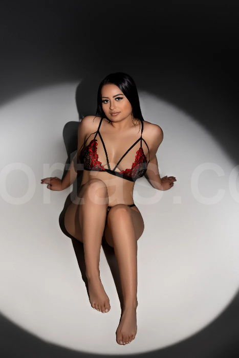 Aryanna – independent escort in Miami, Miami