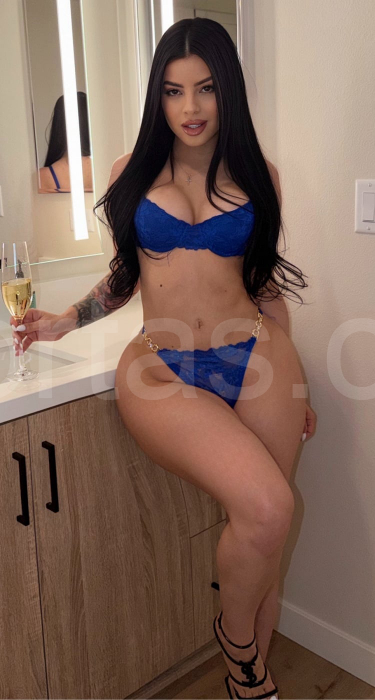 Amelie escort photos – Beverly Hills, Los Angeles